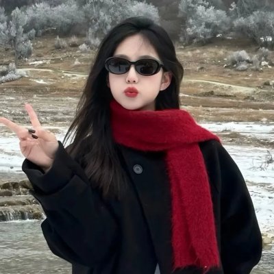 阳台上的女人们